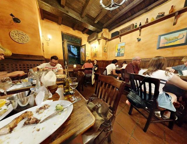 The Thirsty Dragon Inn